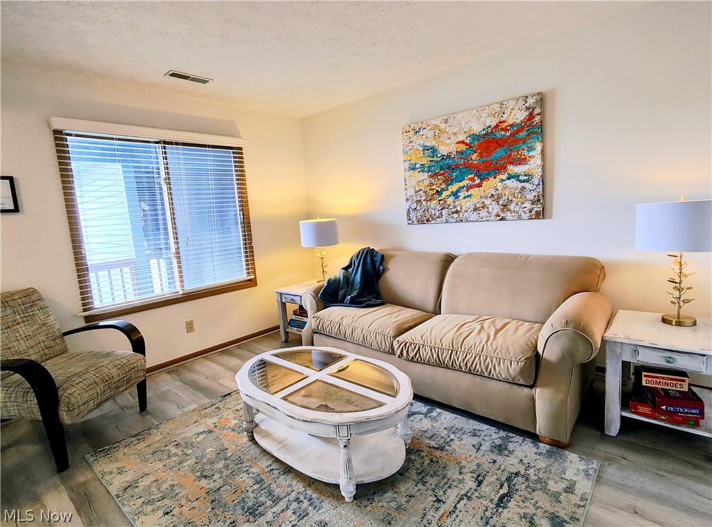 5635 Lake Road E 302F