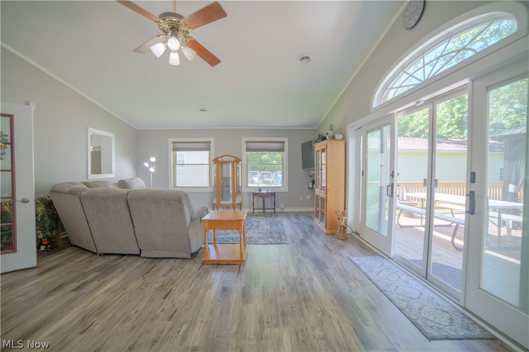 79 Keewaydin Drive