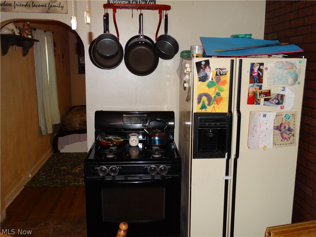 2033 E 52nd Street