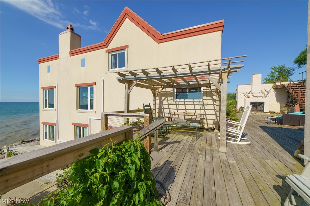 2426 Overlook Drive