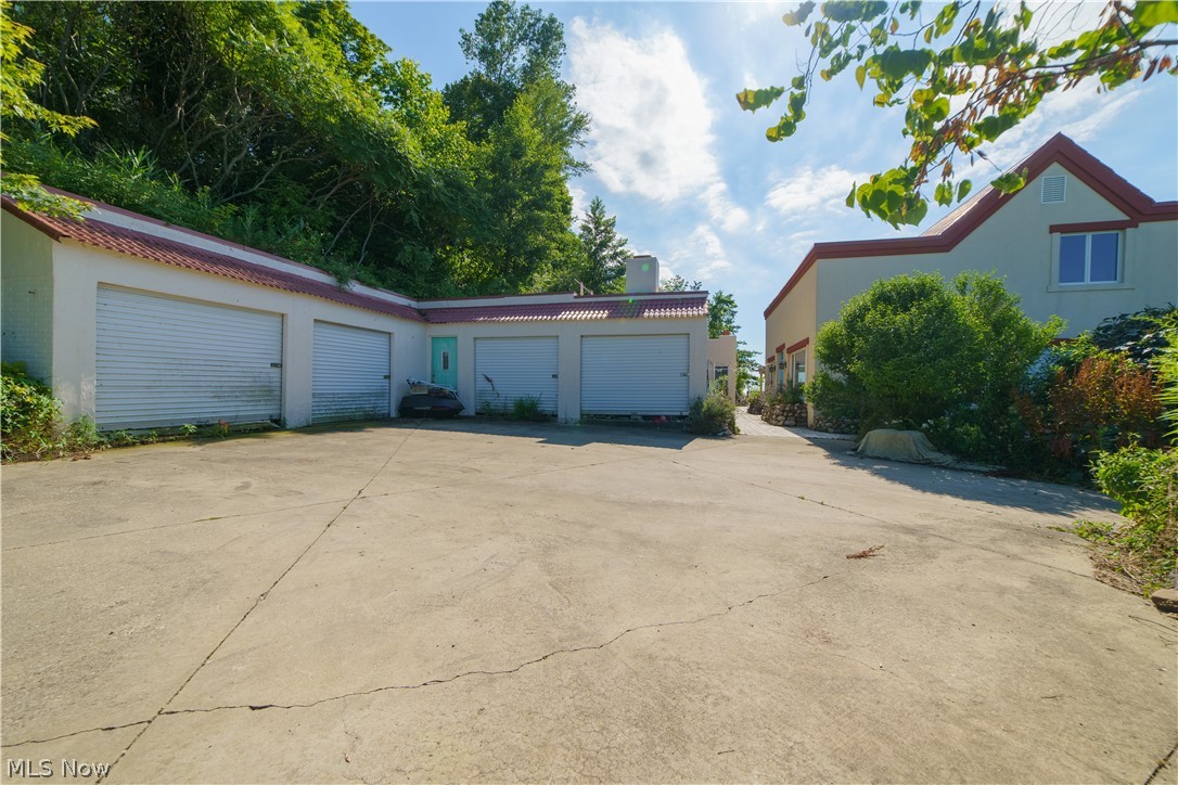 2426 Overlook Drive