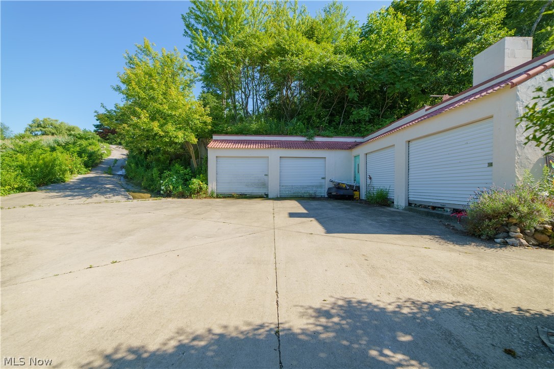 2426 Overlook Drive