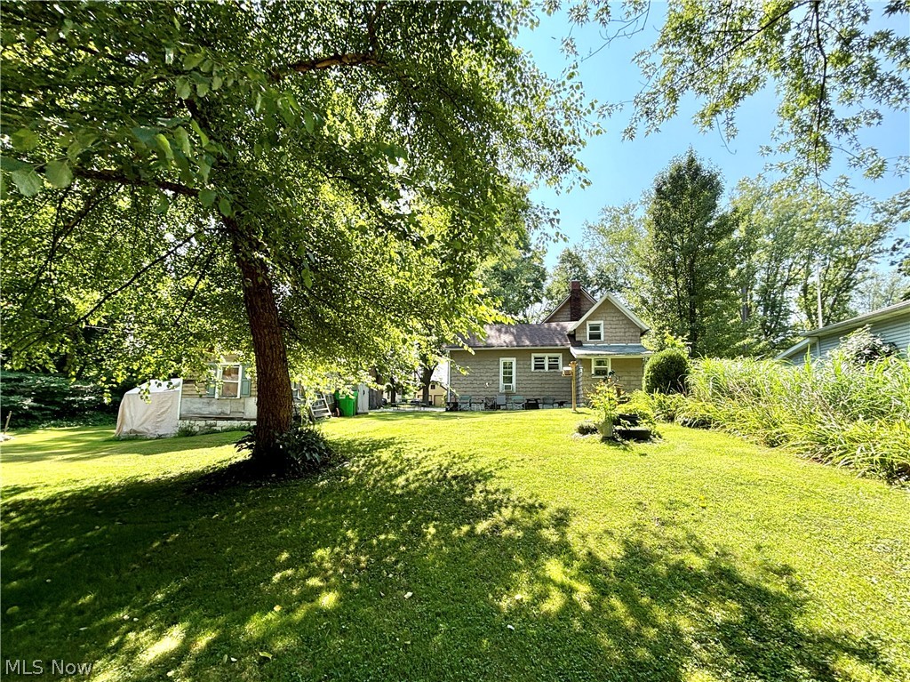 548 Lakeview Avenue