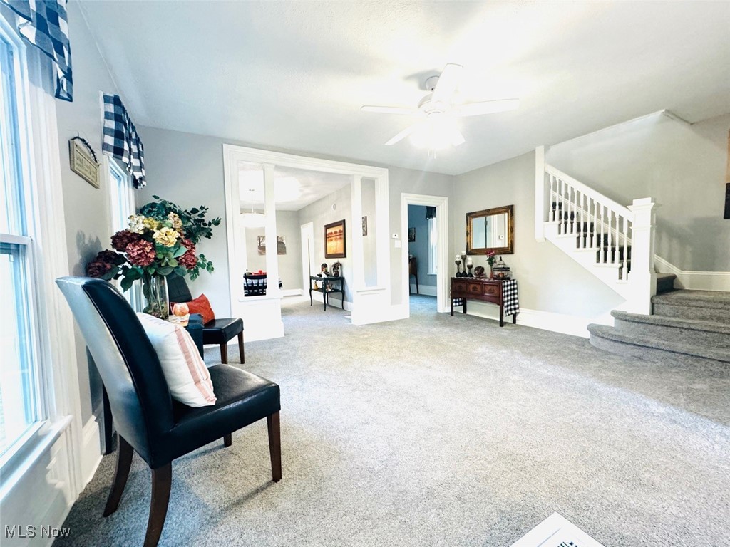 527 W 41st Street