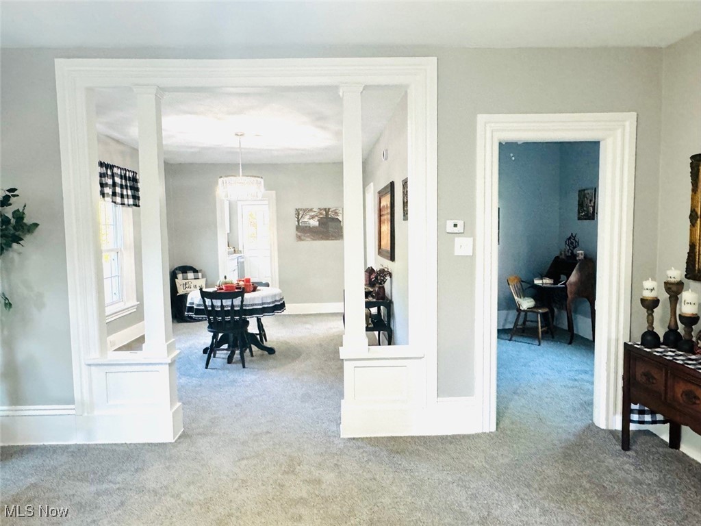 527 W 41st Street