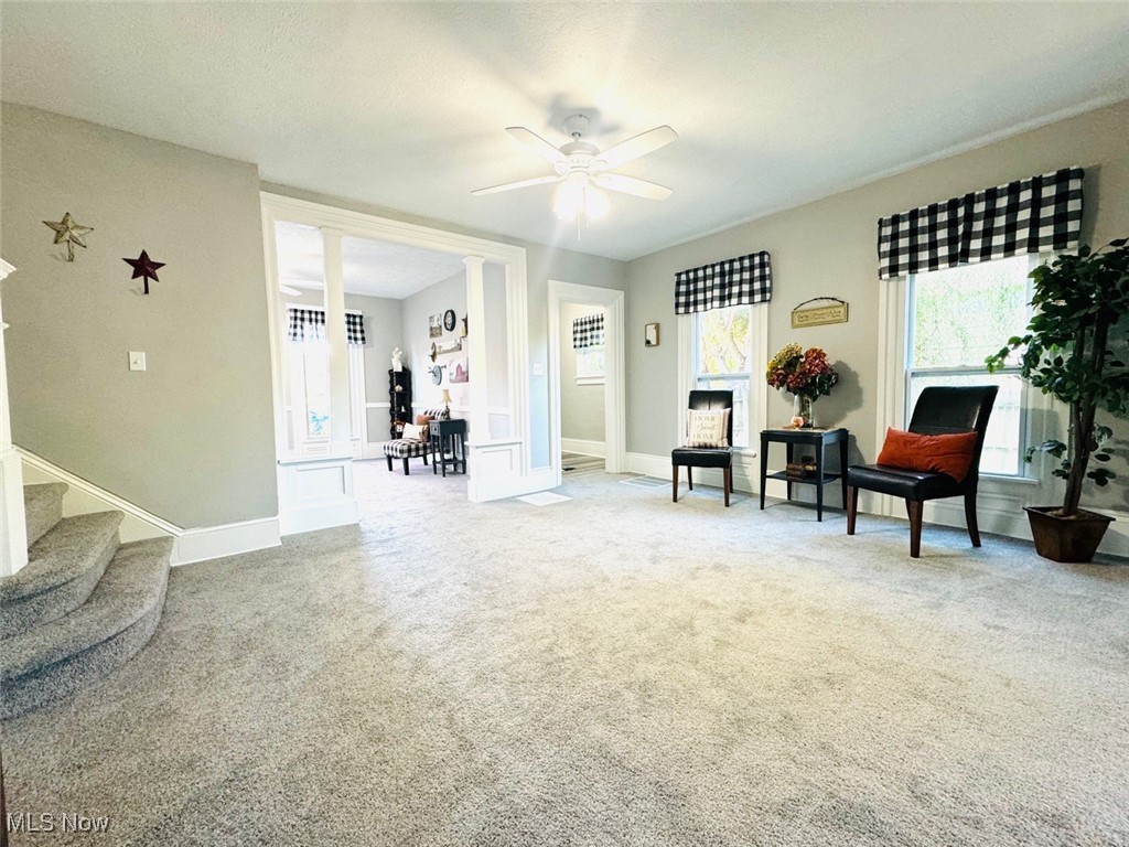 527 W 41st Street