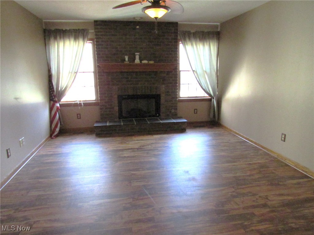 3210 Center Road