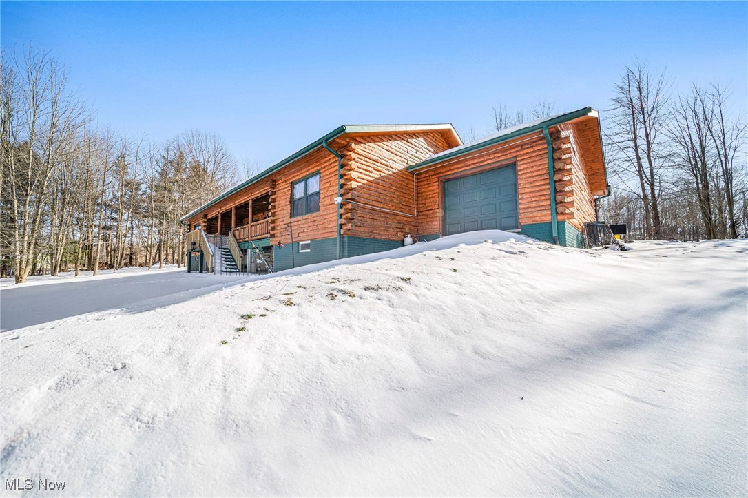 282 S Ridge Road W