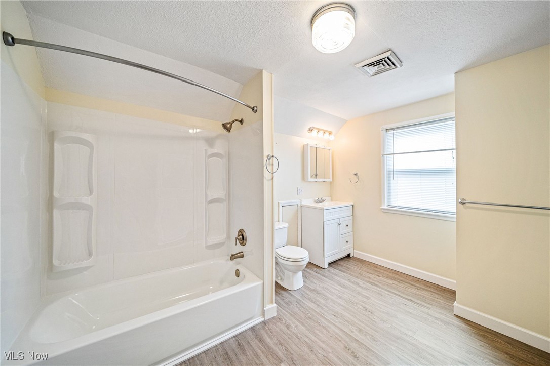 818 W 50th Street