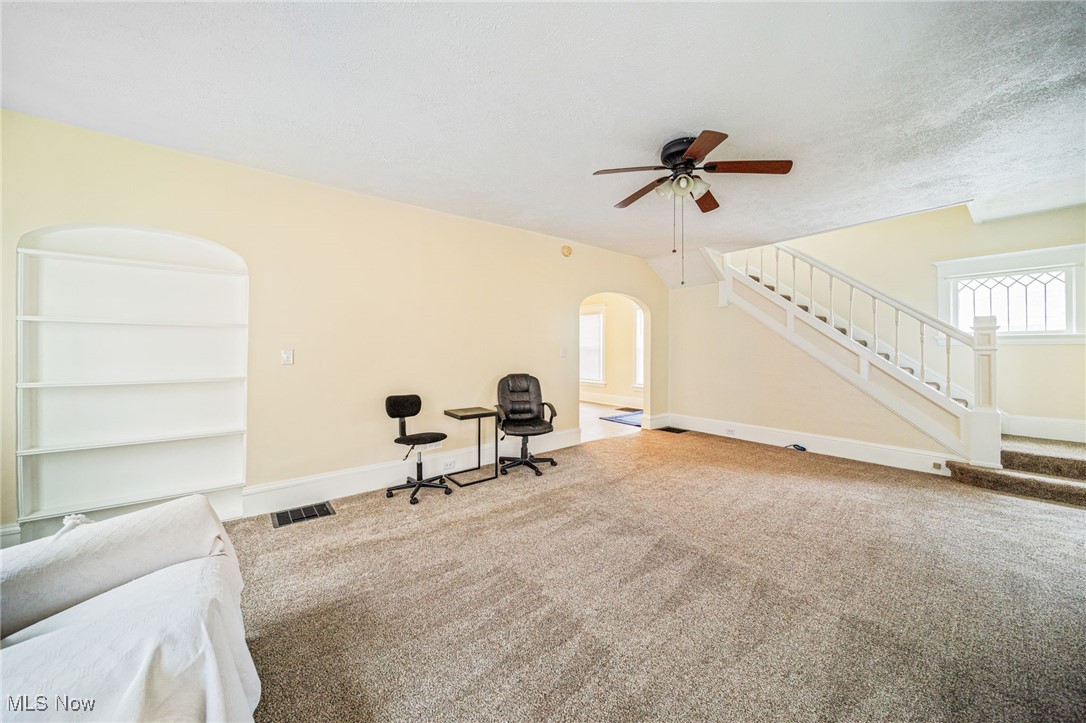 818 W 50th Street