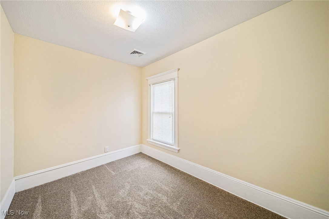 818 W 50th Street