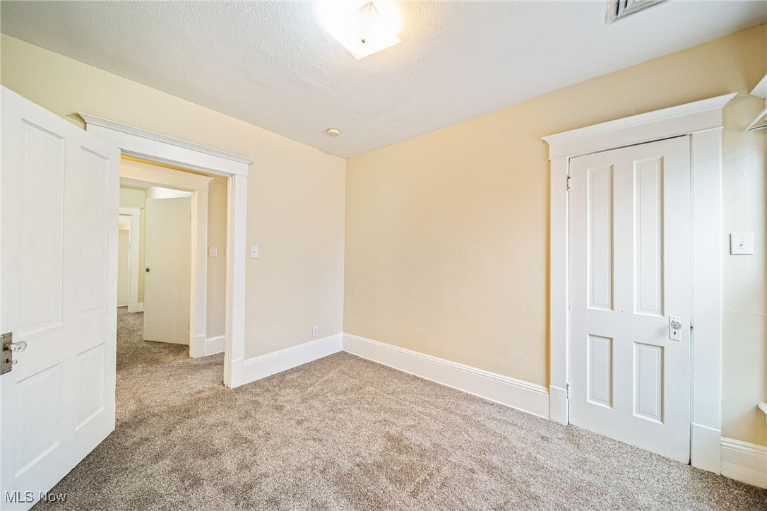 818 W 50th Street