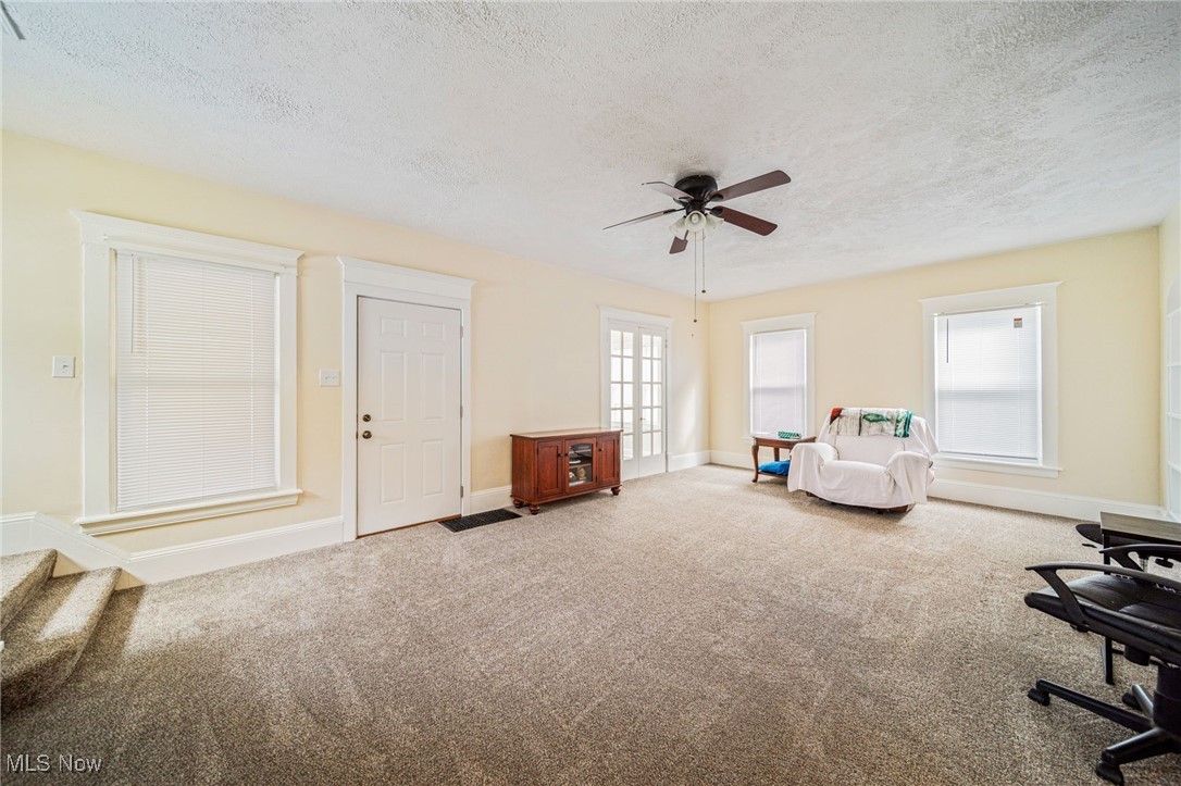 818 W 50th Street
