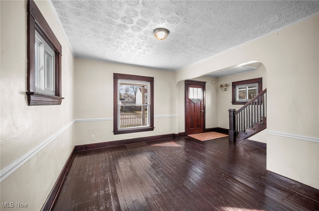 1825 W 8th Street