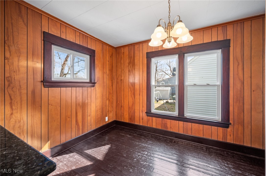 1825 W 8th Street