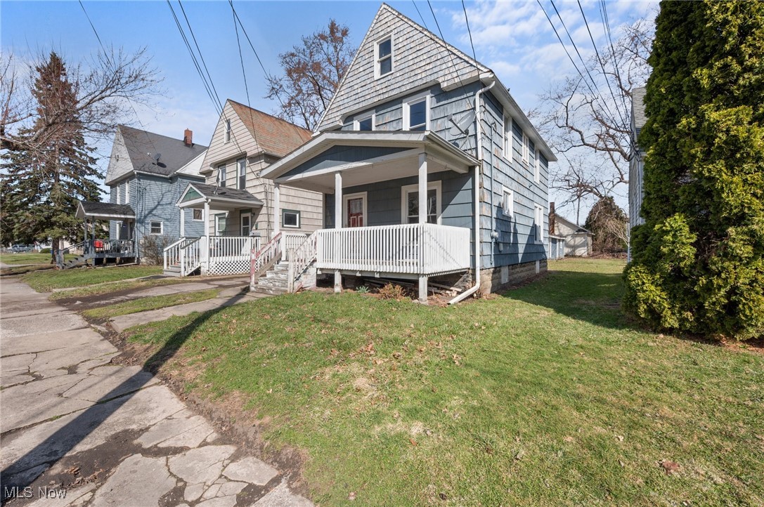 1825 W 8th Street