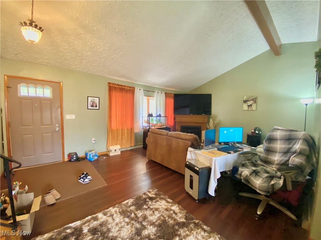 2934 Shirley Street