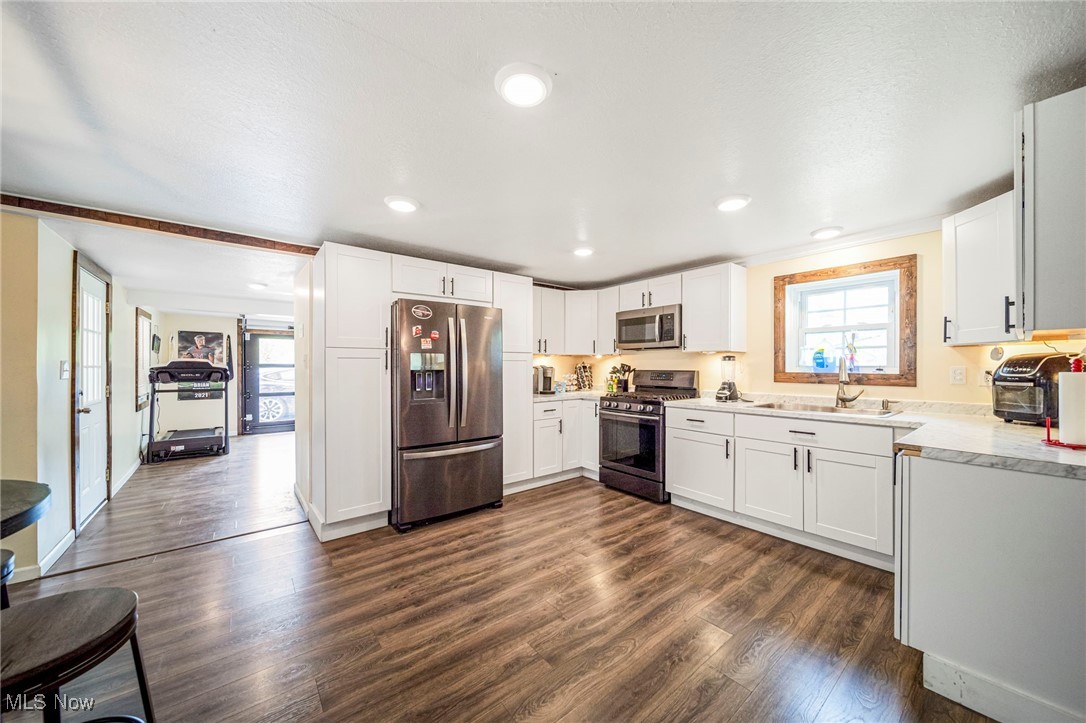 3162 E Main Street