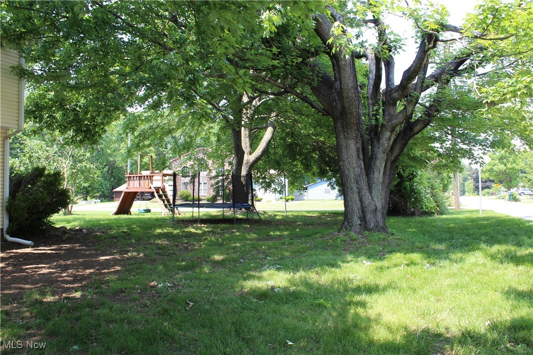 2842 Fairview Drive