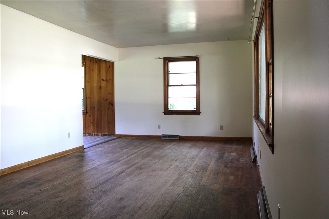 2842 Fairview Drive
