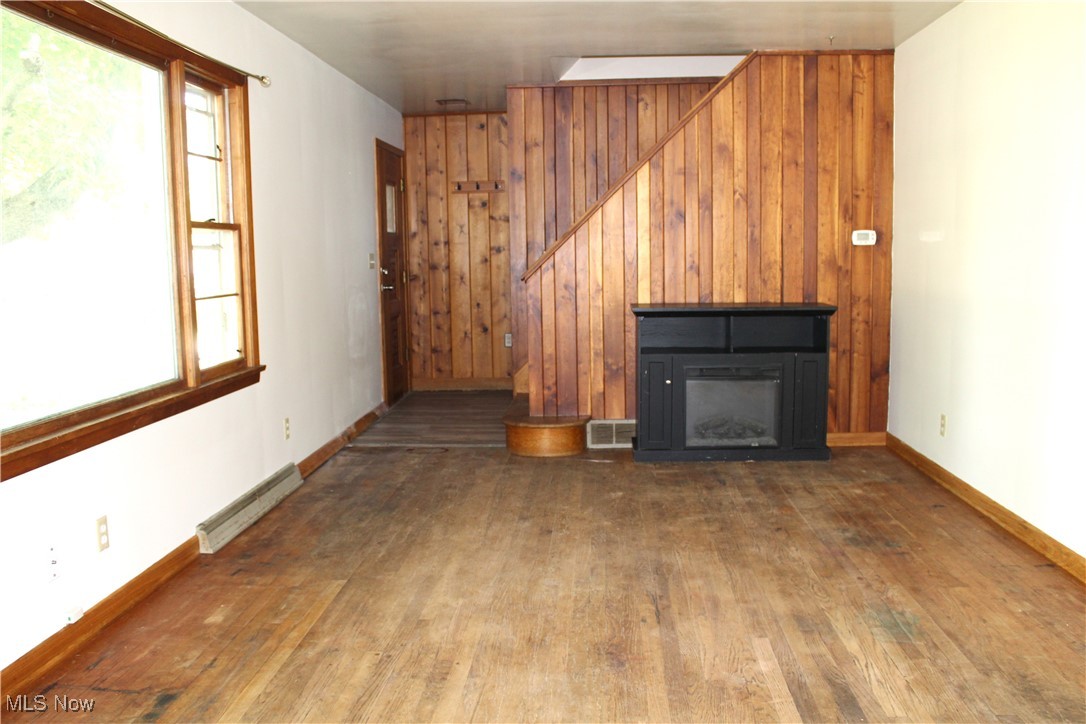 2842 Fairview Drive