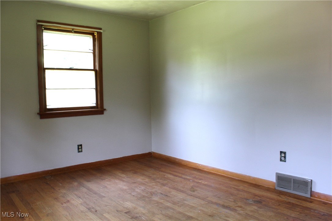 2842 Fairview Drive