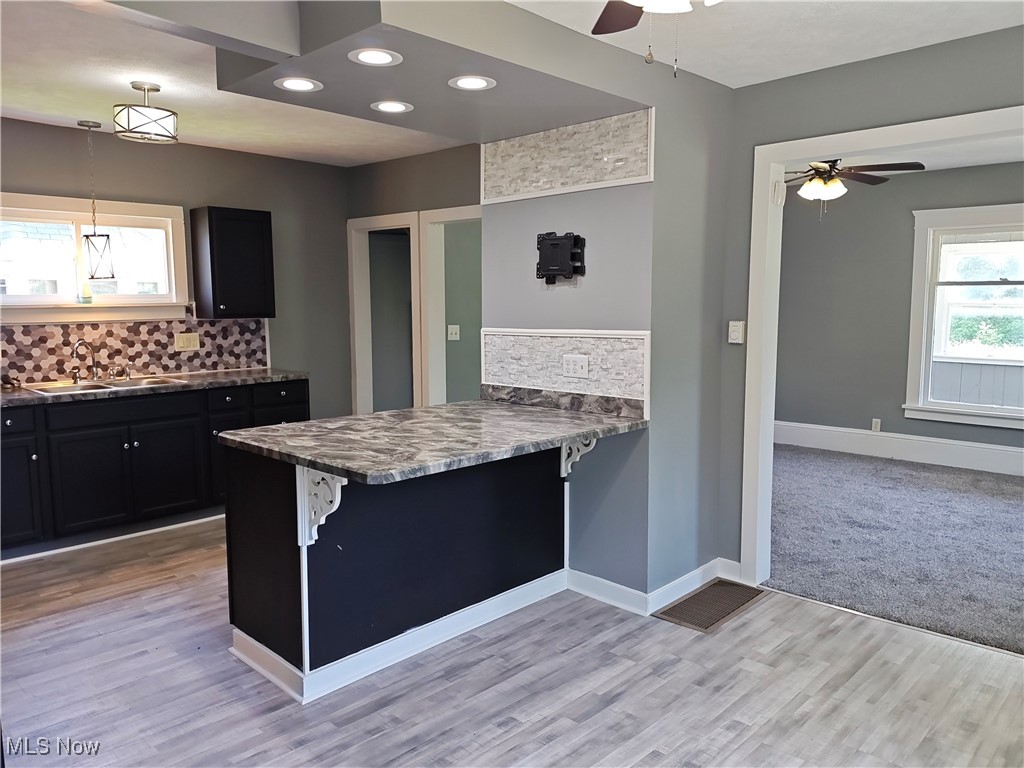 1525 Perryville Place