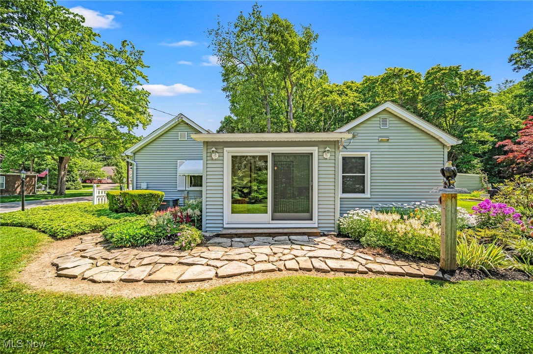 3988 Lake Road