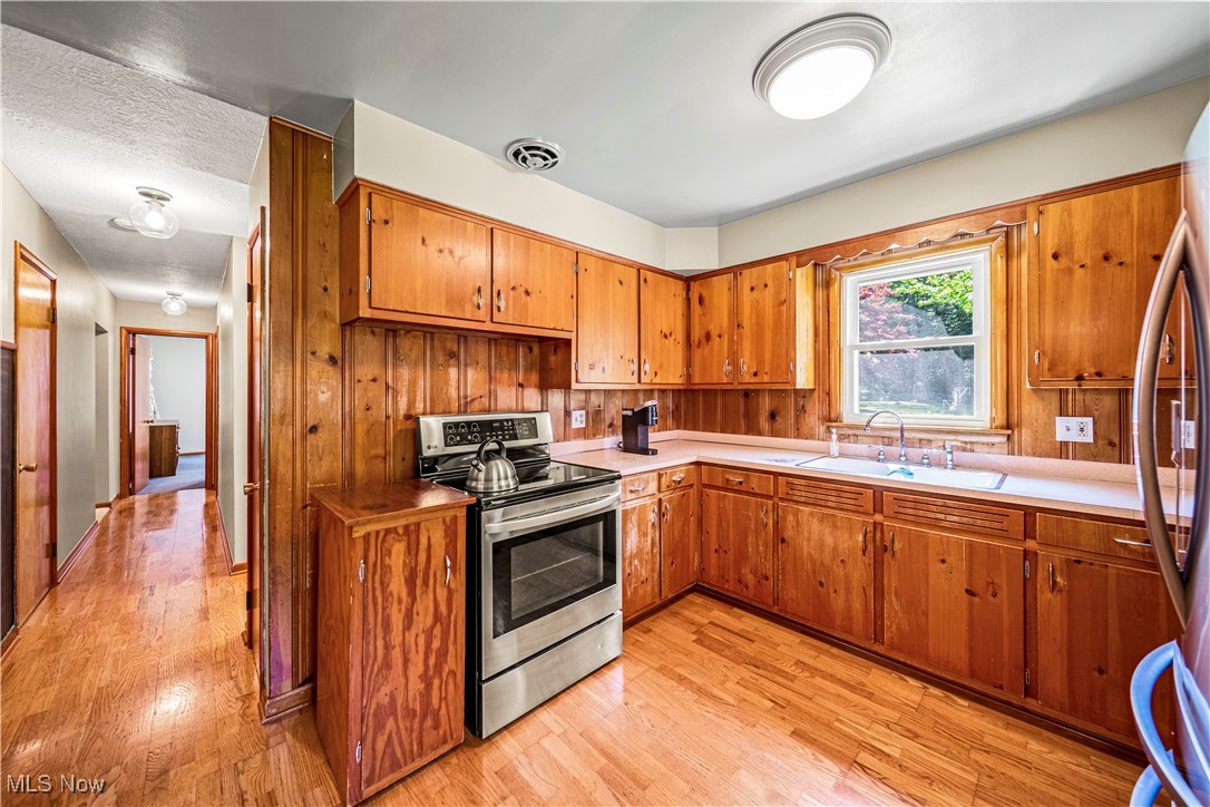 3988 Lake Road