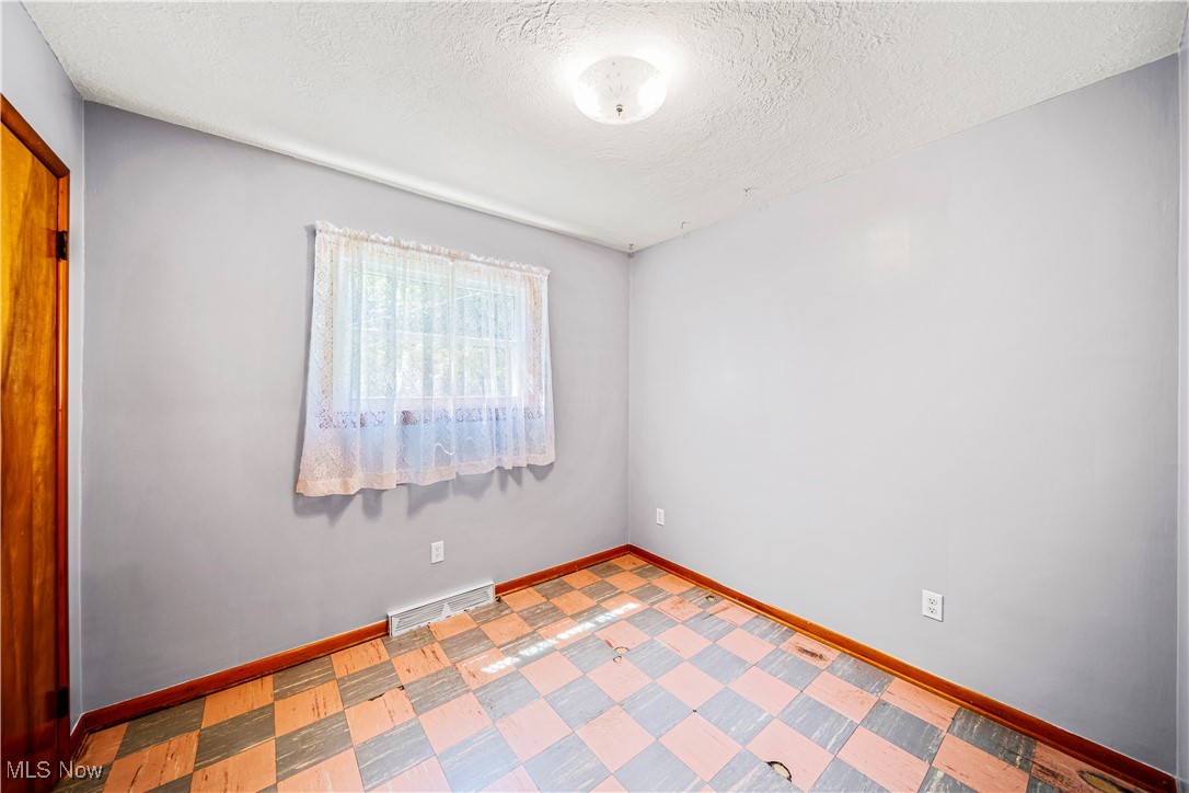 3988 Lake Road
