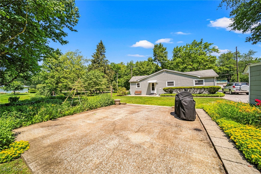 3988 Lake Road