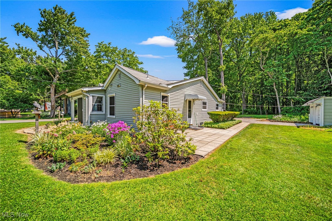 3988 Lake Road