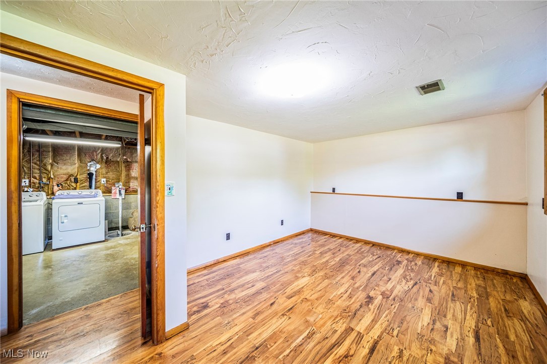 1543 Cherry Lane