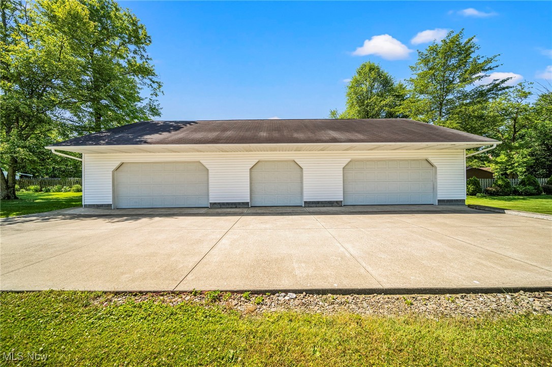 1543 Cherry Lane