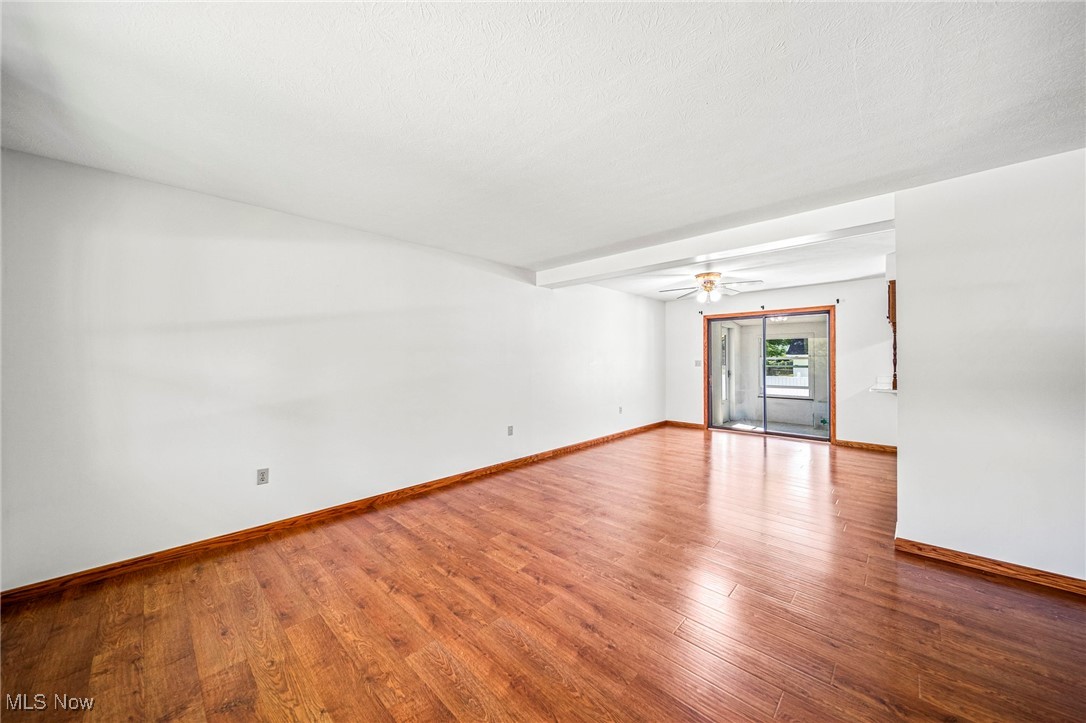 1543 Cherry Lane