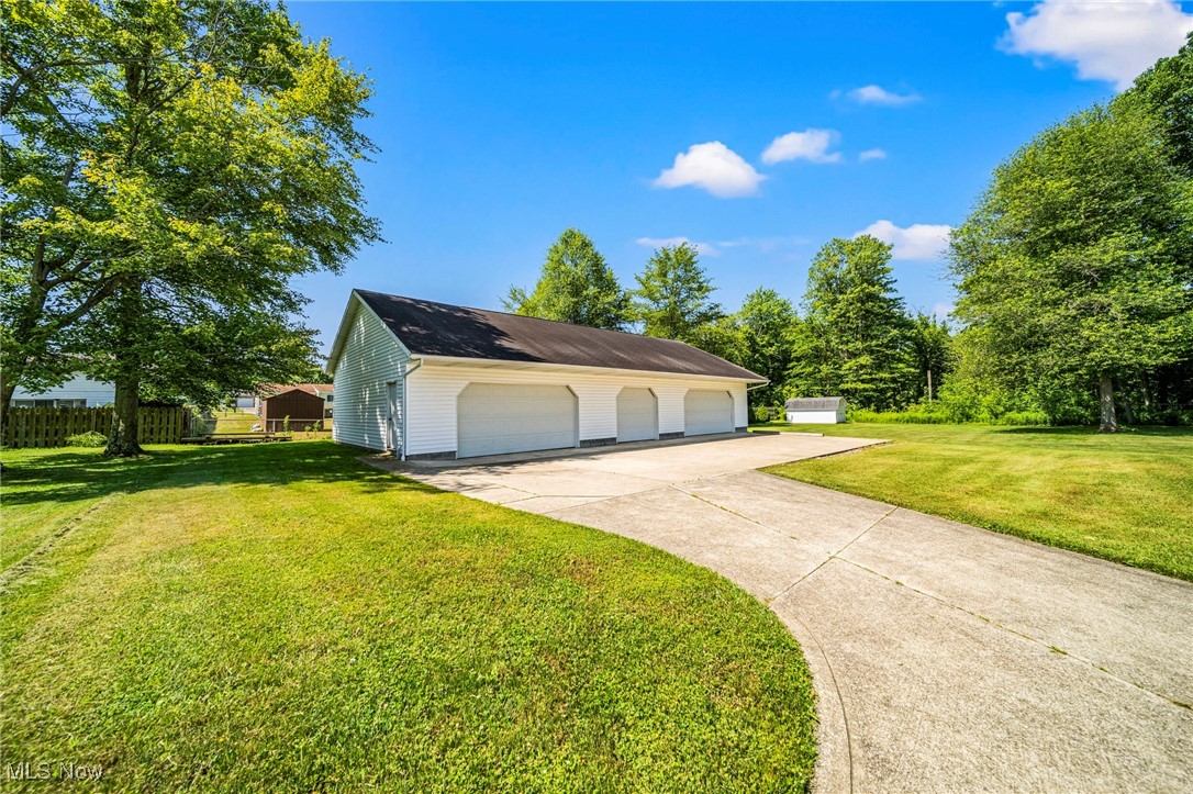 1543 Cherry Lane