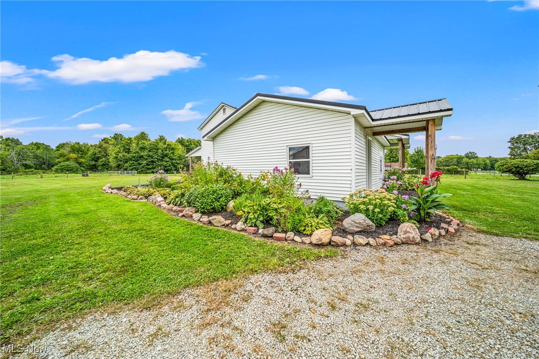 5427 Slater Road