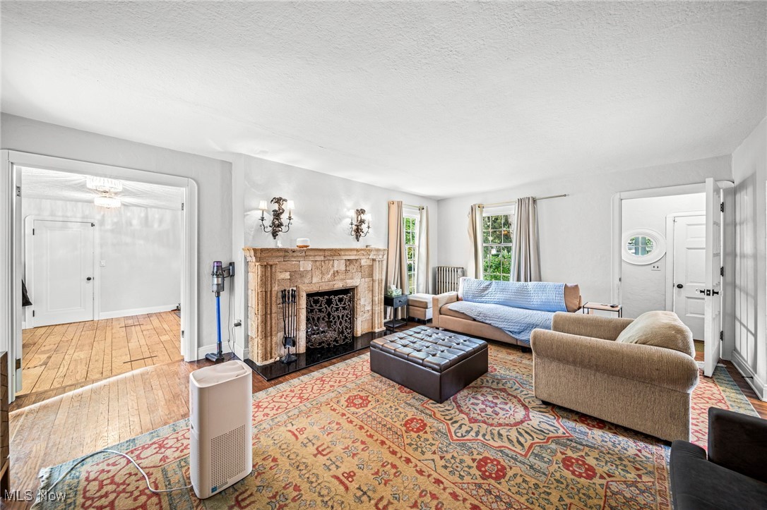 7364 Johnnycake Ridge Road