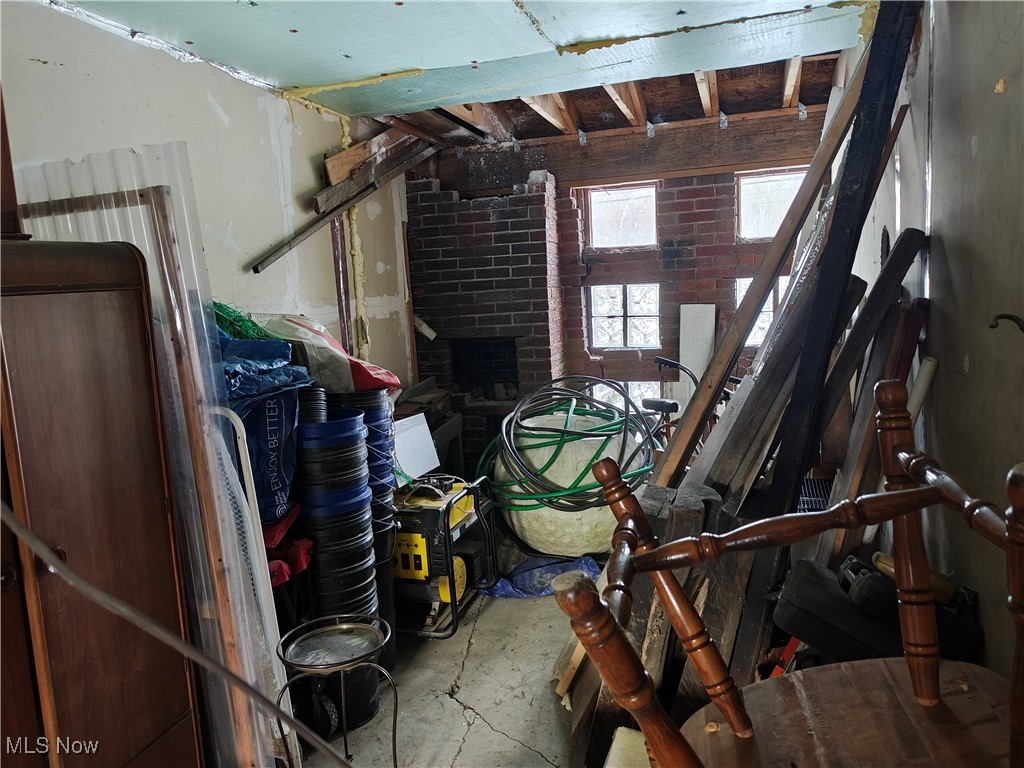 7407 Jefferson Road