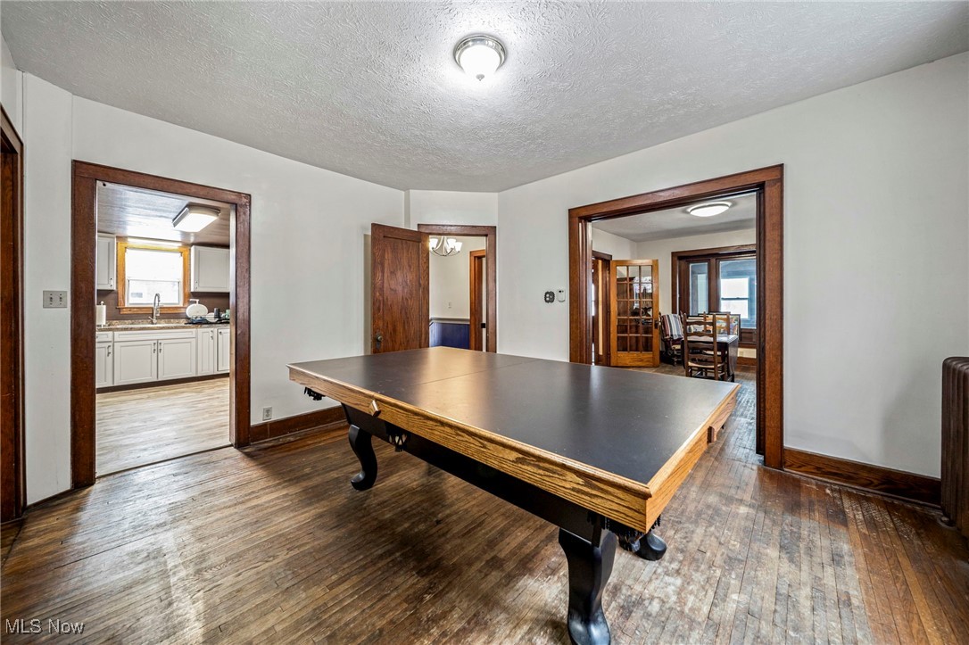 977 W Prospect Road
