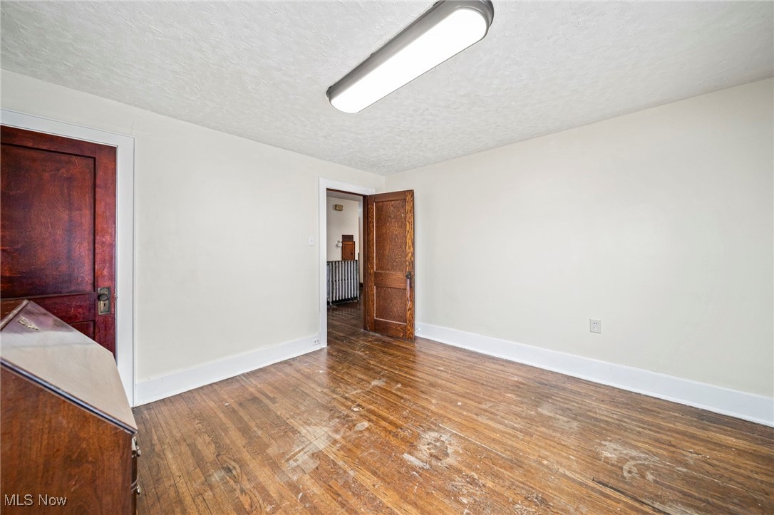 977 W Prospect Road