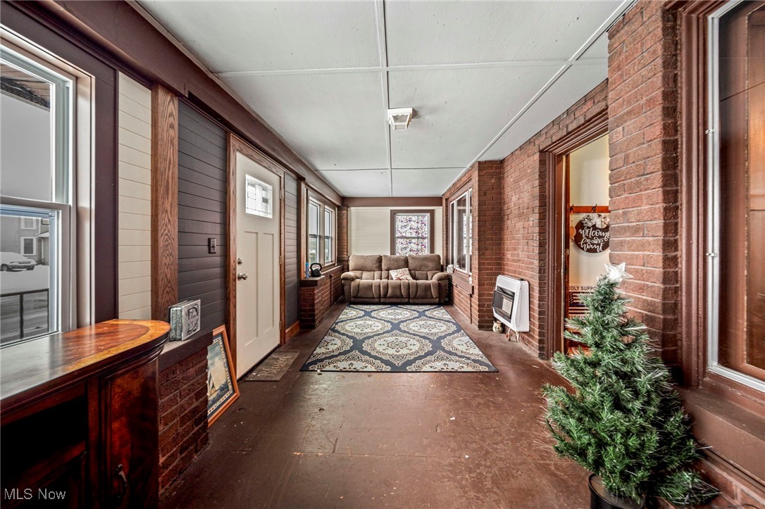 977 W Prospect Road
