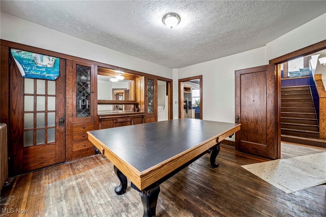 977 W Prospect Road