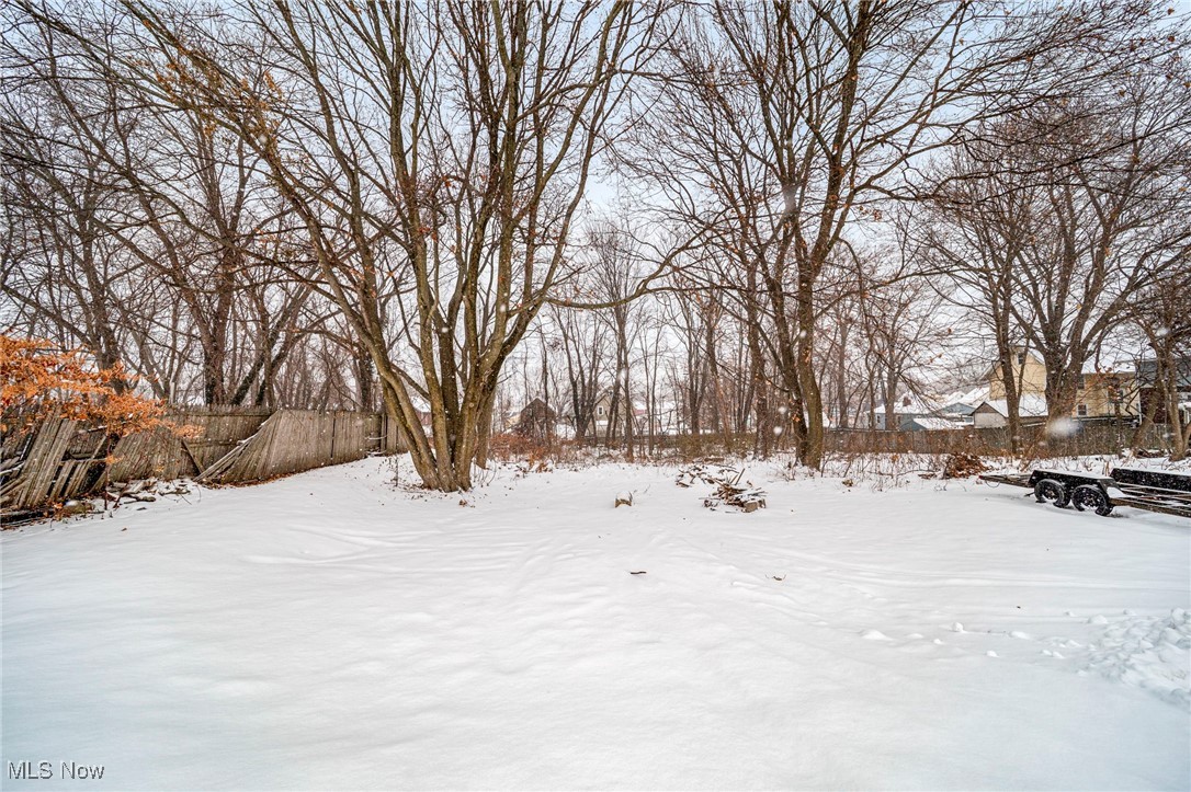 977 W Prospect Road