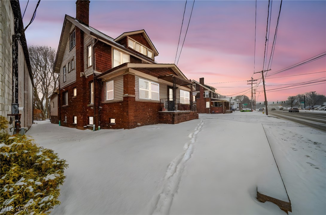 977 W Prospect Road
