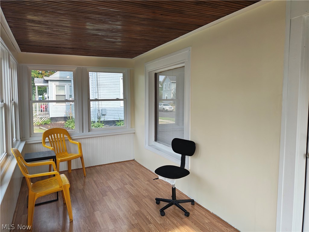 914 W 50th Street