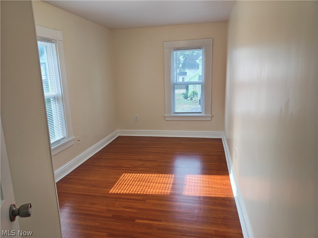 914 W 50th Street