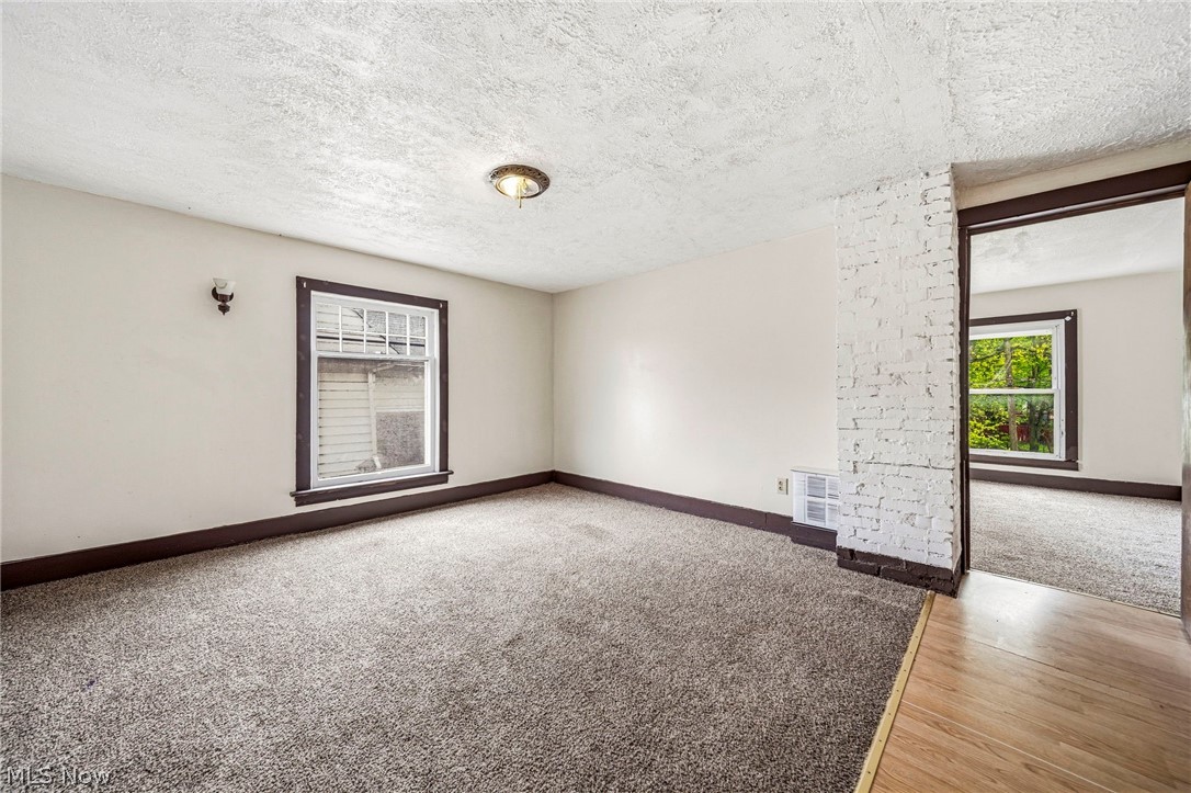 545 W 36th Street