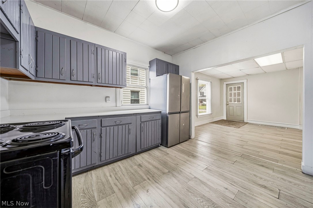 545 W 36th Street