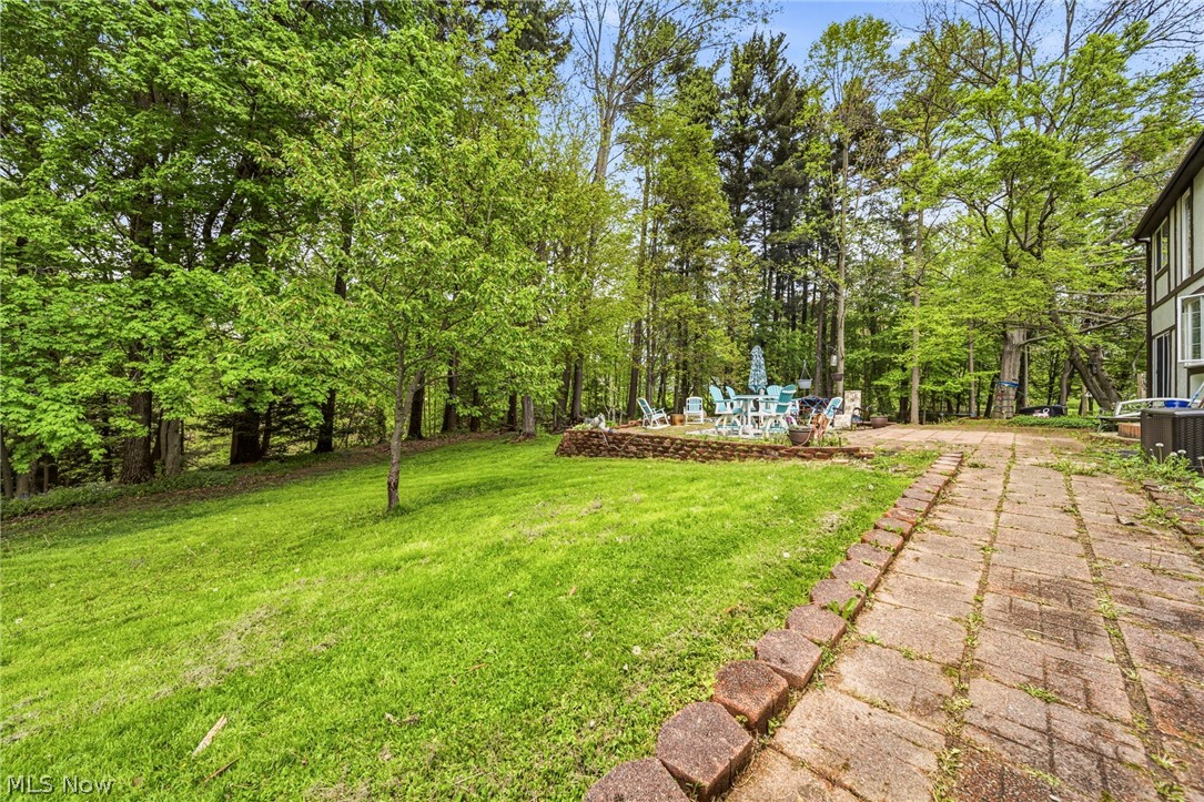 6453 Old Woods Road